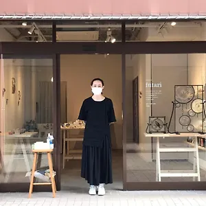 アパート Gallery House